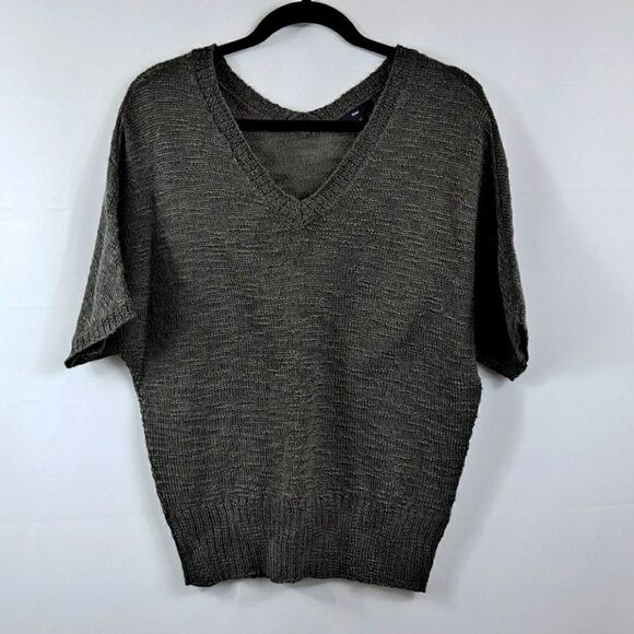 Gap V neck sweater NWOT - Picture 1 of 10